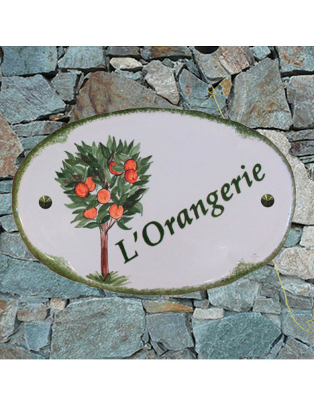 Plaque en céramique émaillée pour maison de forme ovale décor artisanal l'oranger avec personnalisation
