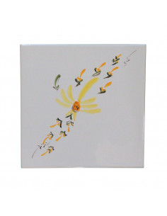 Motif artisanal sur carreau blanc décor guirlande fleuri jaune (1 fleurs)