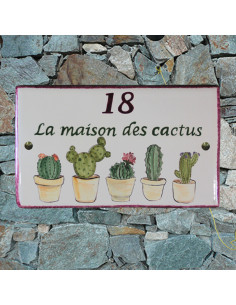 Grande plaque en céramique forme rectangle décor artisanal pots avec cactus + personnalisation