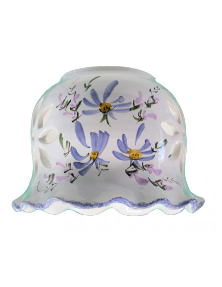 Petite suspension en céramique blanche modèle cloche dentelée décor fleuri bleue