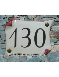Plaque de Maison en céramique modèle parchemin 14x21 bordure rose avec numéro personnalisé