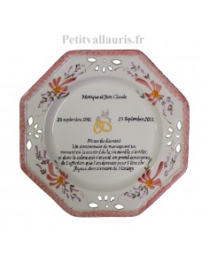 Grande assiette anniversaire 60 ans de Mariage modèle octogonale noces de diamant motifs fleurs roses