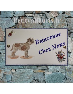 Grande plaque rectangulaire de maison en faience motif artisanal chien lagotto romagnolo + personnalisation