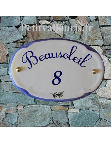 Plaque pour maison modèle ovale en céramique décor petit brin d'olive bordure et personnalisation bleue
