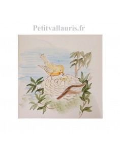 Carreau mural en faience blanche collection oiseaux avec motif artisanal Le Nid