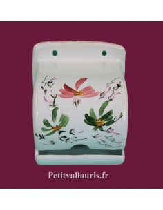 Dérouleur-dévidoir de papier toilette fermé en faïence blanche décor artisanal fleuri vert et rose