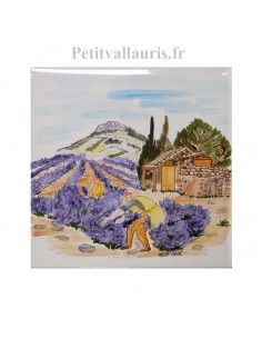 Carreau en faience blanche décor artisanal collection paysage de Provence la distillation de lavande