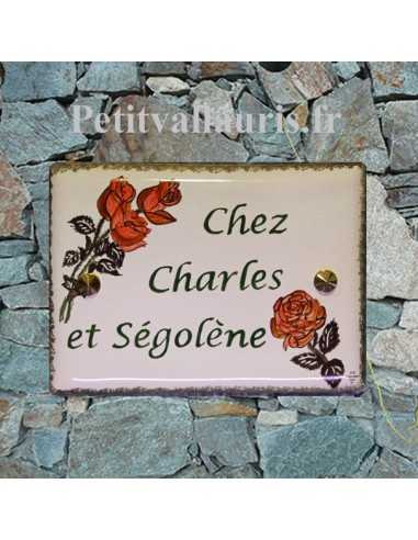 Plaque entrée de maison céramique décor les Rosiers rouges avec personnalisation