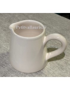 Pot à lait en faience droit émaillé blanc uni