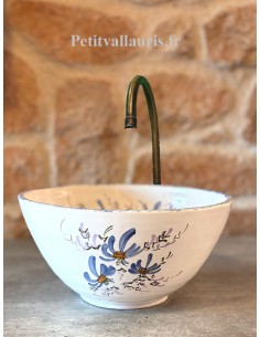 Petite Vasque bol ronde à poser en faïence blanche décor artisanal fleurs bleues