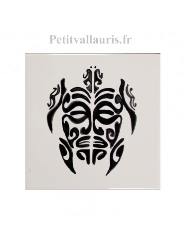 Carreau mural en faience blanche motif artisanal croquis masque Polynésien