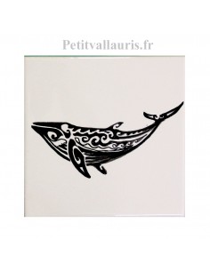 Carreau mural en faïence blanche motif artisanal croquis la Baleine
