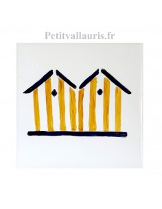 Carrelage blanc brillant collection Littoral jaune et bleu avec motif cabine de bain
