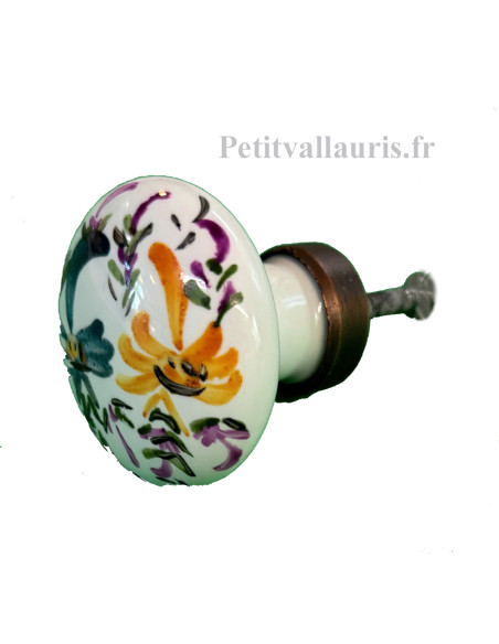 Gros bouton de placard rond en porcelaine blanche motif artisanal fleurs coloris jaune et bleue (diamètre 50 mm)