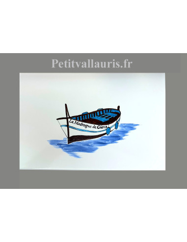 Carrelage mural 30 x 20 cm en faience blanche collection bateaux anciens motif artisanal Barque méditerranéenne le "Pointu"