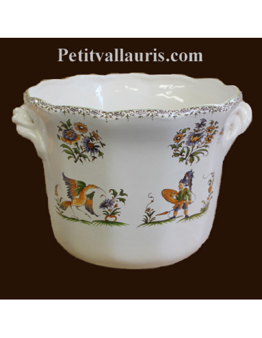 Cache pot en faience blanche modèle...