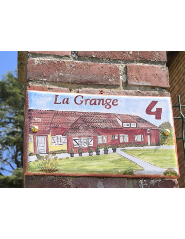 Plaque en céramique émaillée forme...