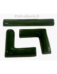 Listel d'angle modèle large demi-lune en faience émaillée de couleur vert foncé