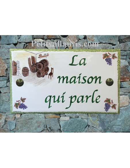Plaque de Villa rectangle signalétique en céramique francaise inscription personnalisée et motif thème cave et vigne