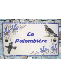 Plaque pour maison en céramique émaillée décor Palombes