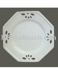 Assiette faïence octogonale ajourée émaillée unie blanche petit modèle