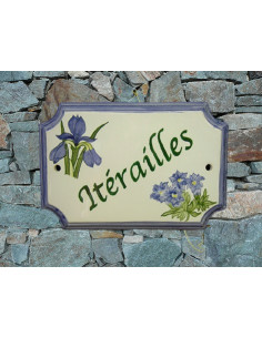 Plaque de Maison rectangle décor et texte personnalisés iris et gentiane inscription verte bord bleu