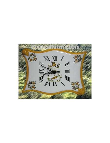 Horloge faïence modèle parchemin décor Tradition Vieux Moustiers poly