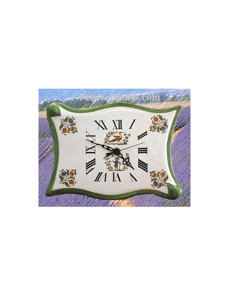 Horloge faïence modèle parchemin décor Tradition Vieux Moustiers vert