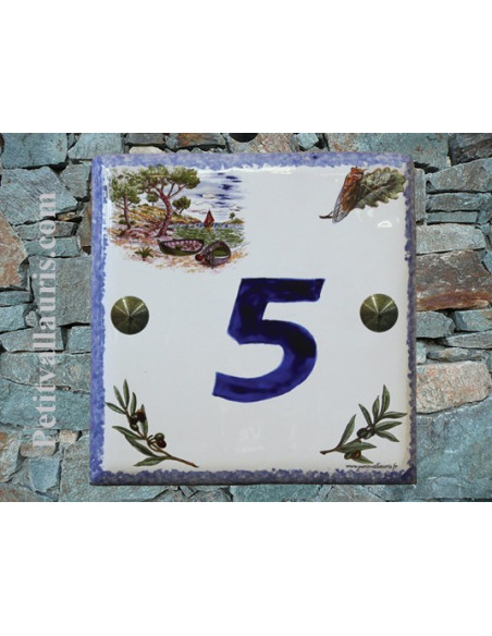 Numéro de Maison pose horizontale décor calanque chiffre bleu