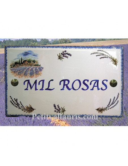 Plaque de Villa rectangle décor champs et brins de lavandes aux angles bord et inscription personnalisée bleus