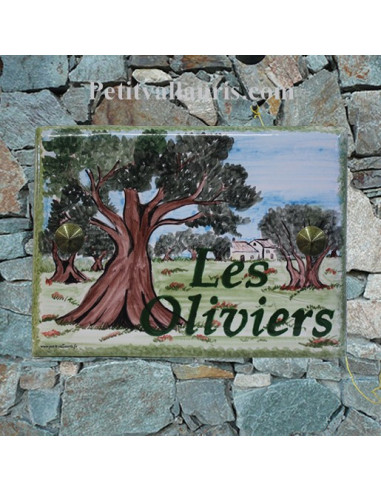 plaque pour maison céramique personnalisée décor champs d'oliviers inscription couleur verte