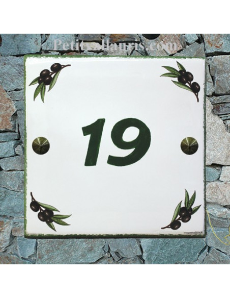 Plaque personnalisée nom pour votre maison décor brins d'olivier fond blanc inscription verte