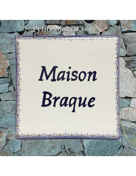 Plaque faience personnalisée pour votre maison bord bleu inscription bleue