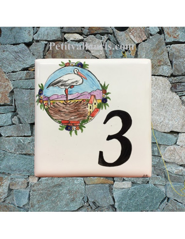 Numéro de Maison pose horizontale décor cigogne alsacienne sur son nid