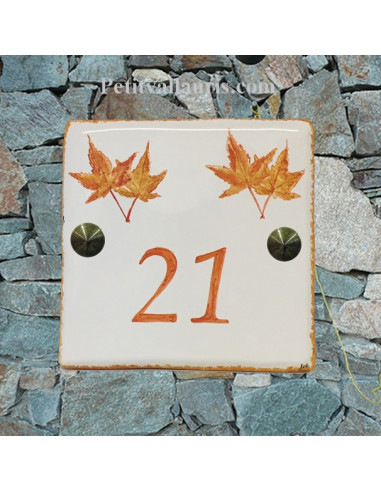 Numéro de Maison pose horizontale décor feuille érable japonais texte orange