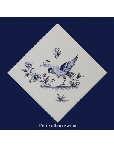 Carreau décor oiseau Tradition Vieux Moustiers bleu ref 5201 pose diagonale
