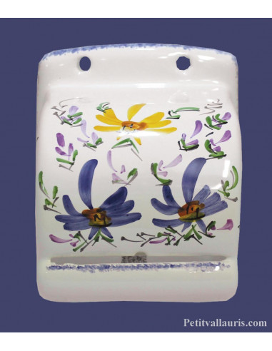 Dérouleur-dévidoir de papier toilette fermé en faïence blanche décor artisanal fleuri bleu et jaune