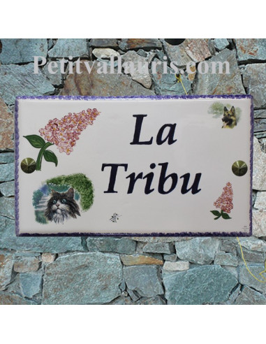 Plaque pour maison en faïence motif artisanal lilas avec inscription personnalisée