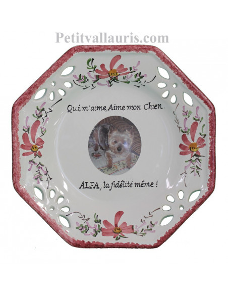 Assiette octogonale en faience blanche avec photo et texte personnalisé décor Fleuri rose