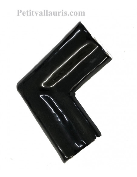 Listel d'angle modèle corniche en faience émaillée couleur unie noir brillant