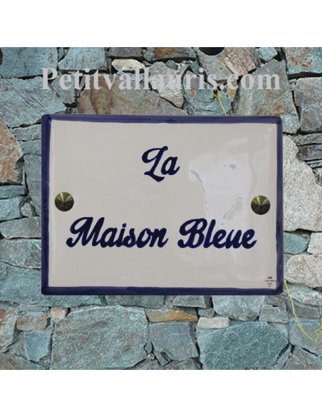 plaque de signalisation céramique bord bleu inscription personnalisée bleue