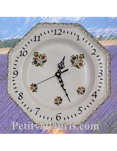Horloge murale en faïence blanche modèle octogonale motifs fleurs polychrome