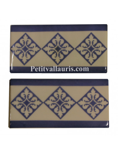 Carrelage frise de finition arabesque motif bleu en faience blanc crème 15 x 7,5 cm