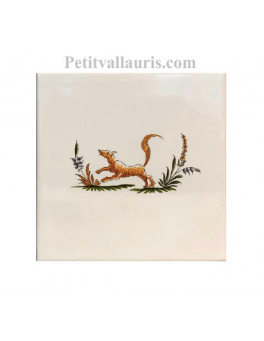 Carreau en faience blanche 15x15 cm pose horizontale reproduction moustiers polychrome motif le renard