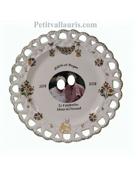 Assiette de Mariage en faience blanche modèle Tournesol motif polychome avec photo et texte personnalisés