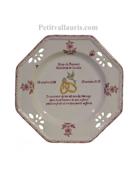 Grande assiette de Mariage modèle octogonale décor fleurs tradition rose. Poème 60 ans noces de Diamant