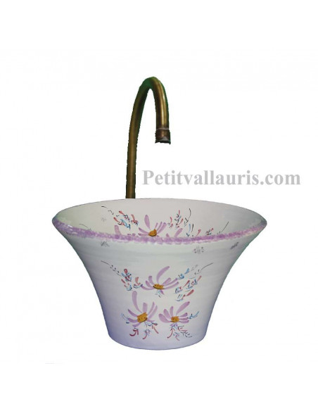 Vasque en faience blanche de forme évasée décor artisanal fleurs parmes