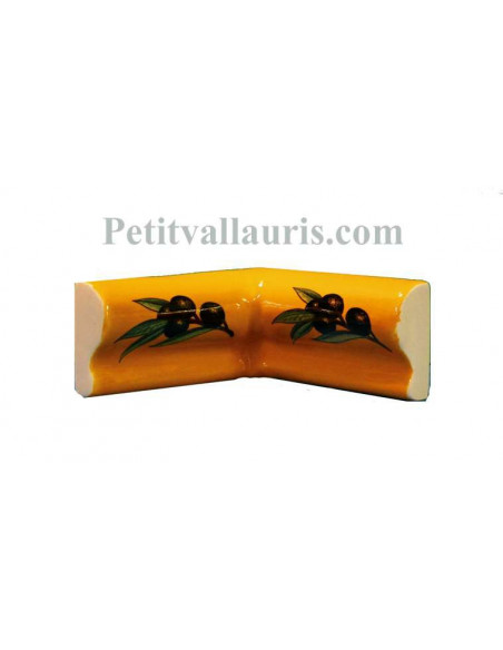 Listel d'angle droit concave modèle corniche en faience émaillée couleur jaune provençal motif olives noires