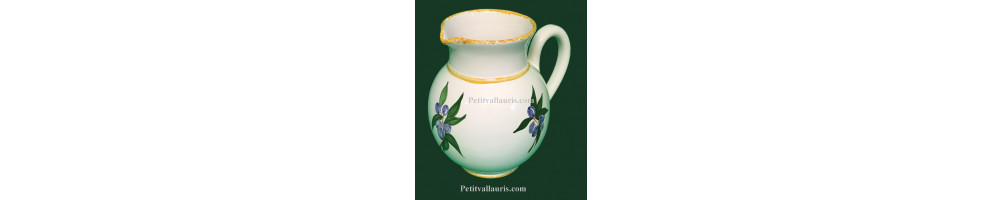 Pichets et brocs à eau, brique et raffraichisseur à vin et seaux à champagne et à glaçons en céramique