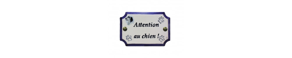 Plaque de villa en céramique-faience motifs chiens et chats personnalisées